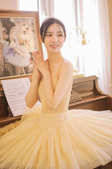 韩国三级女教师学生2